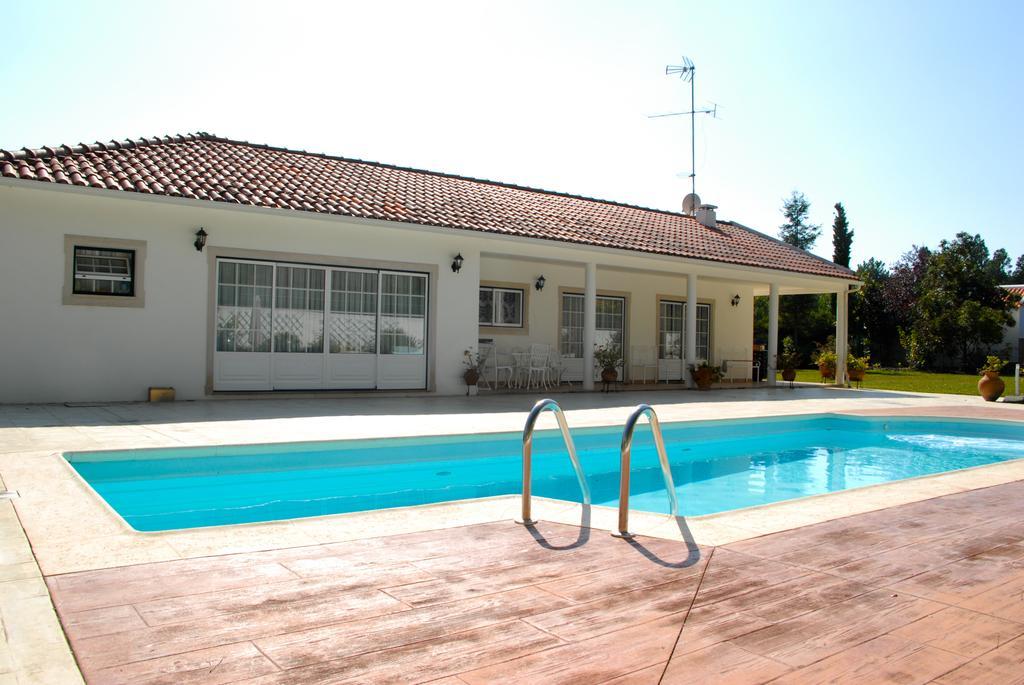 Casa da Nelita São Martinho do Porto Quarto foto
