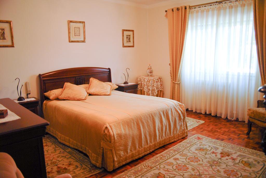 Casa da Nelita São Martinho do Porto Quarto foto